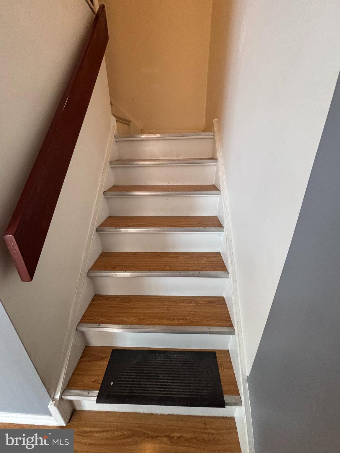 9336 Neil Road, Unit B Philadelphia, PA 19115 - Photo 13 of 37 a view of entryway