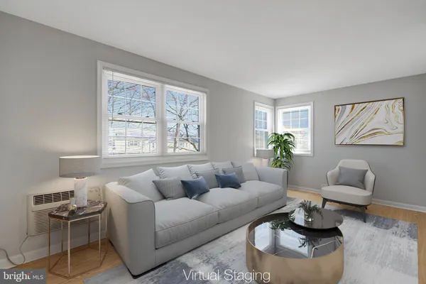 $1,850 | 206 North Trenton Street, Unit 2062, Arlington, VA 22203