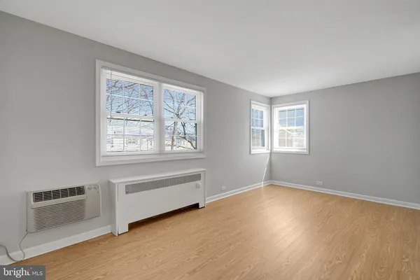 $1,850 | 206 North Trenton Street, Unit 2062, Arlington, VA 22203