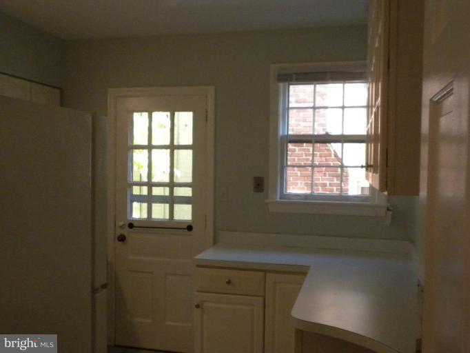 1648 Foxhall Road Northwest Washington, DC 20007 - Photo 14 of 19 Kitchen #2