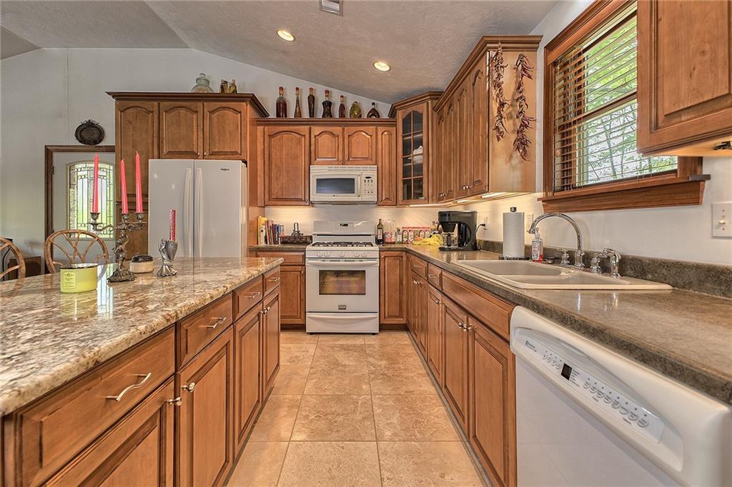 1221 Robbins Station Road Irwin, PA 15642 - Photo 16 of 34 Gallery Image 16