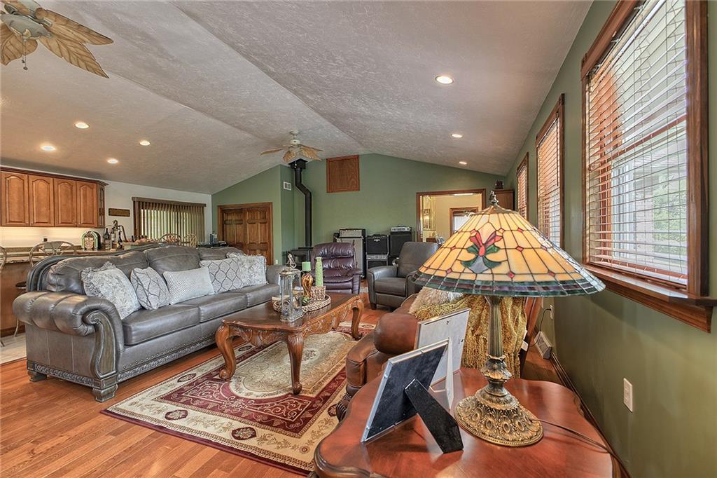 1221 Robbins Station Road Irwin, PA 15642 - Photo 21 of 34 Gallery Image 21