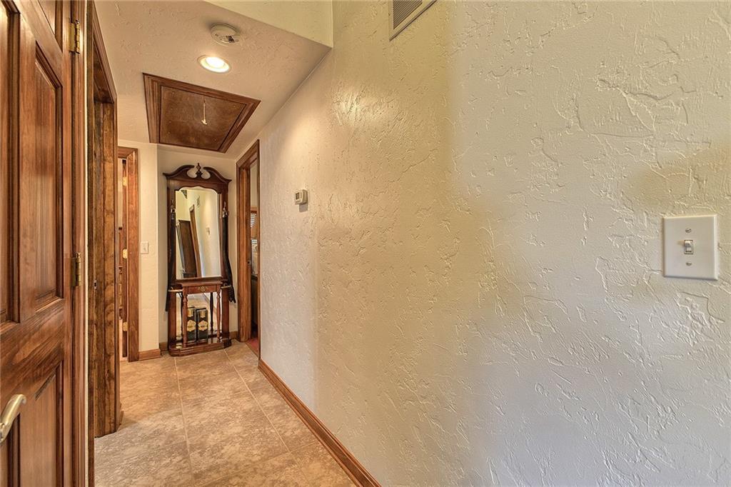 1221 Robbins Station Road Irwin, PA 15642 - Photo 24 of 34 Gallery Image 24