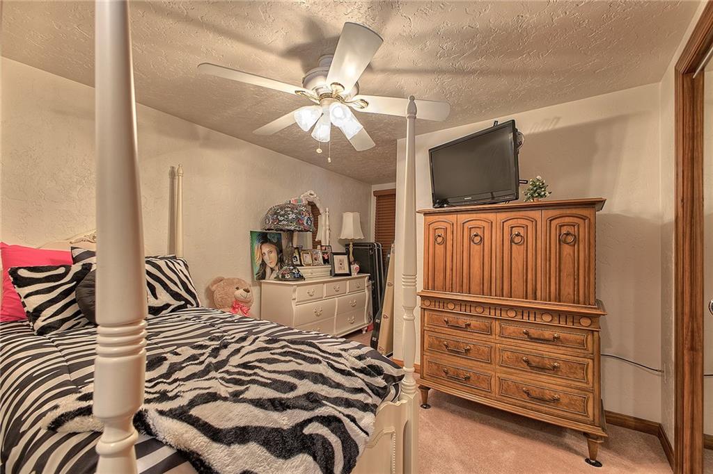 1221 Robbins Station Road Irwin, PA 15642 - Photo 26 of 34 Gallery Image 26