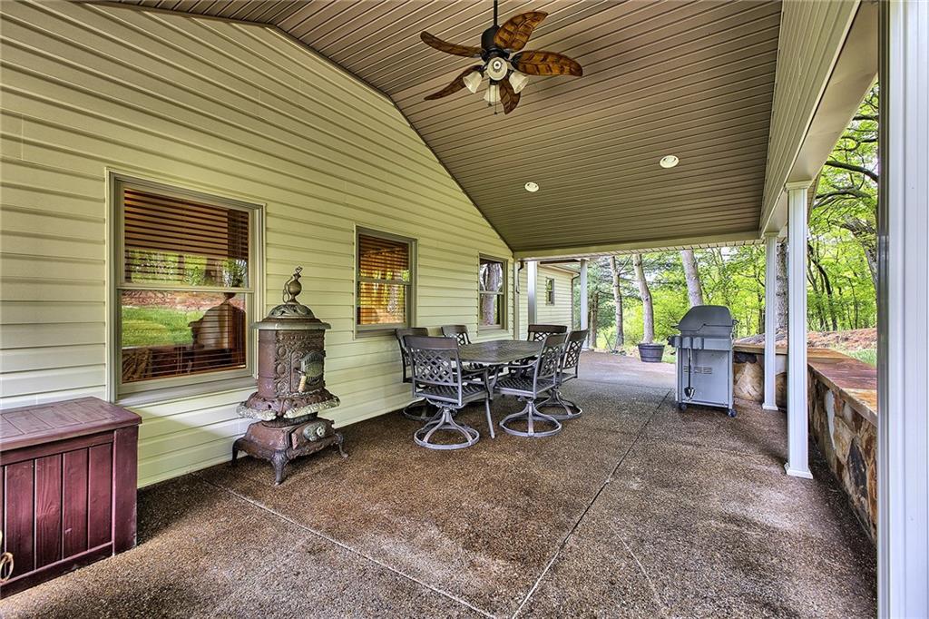 1221 Robbins Station Road Irwin, PA 15642 - Photo 32 of 34 Gallery Image 32