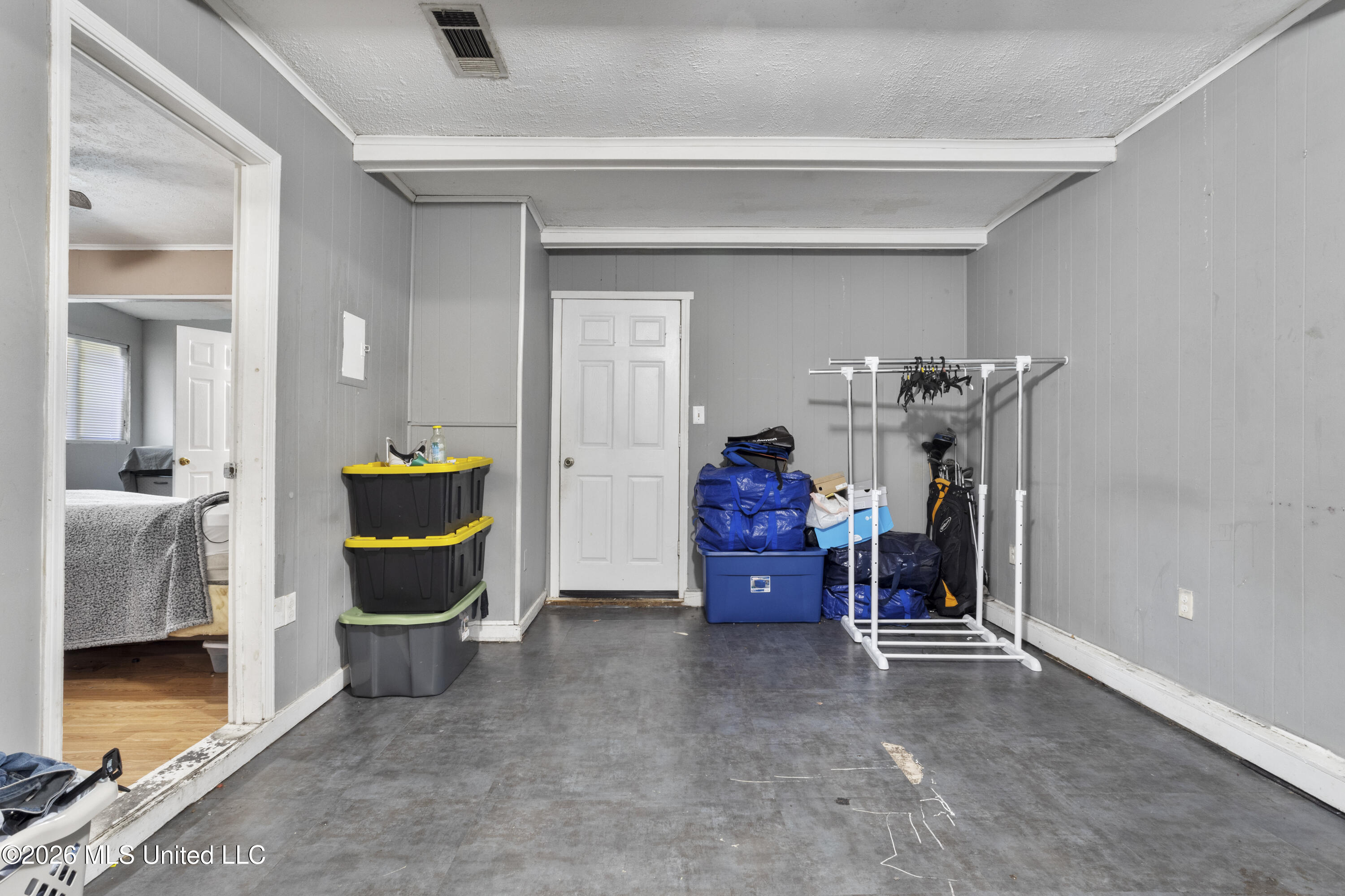 2124 Chestwood Road Gautier, MS 39553 - Photo 14 of 17 00014
