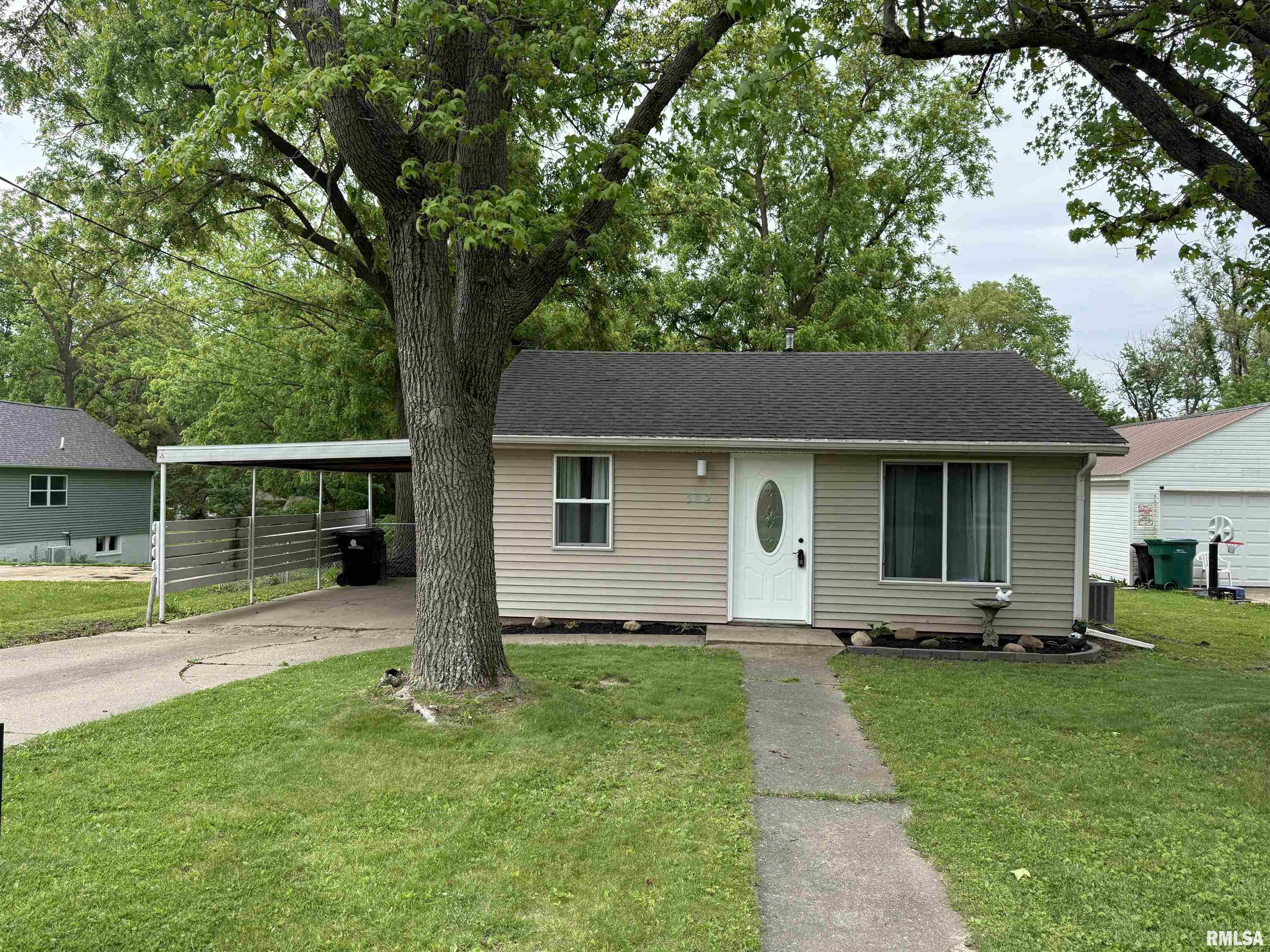 502 Hope Street Washington, IL 61571 - Photo 1 of 19
