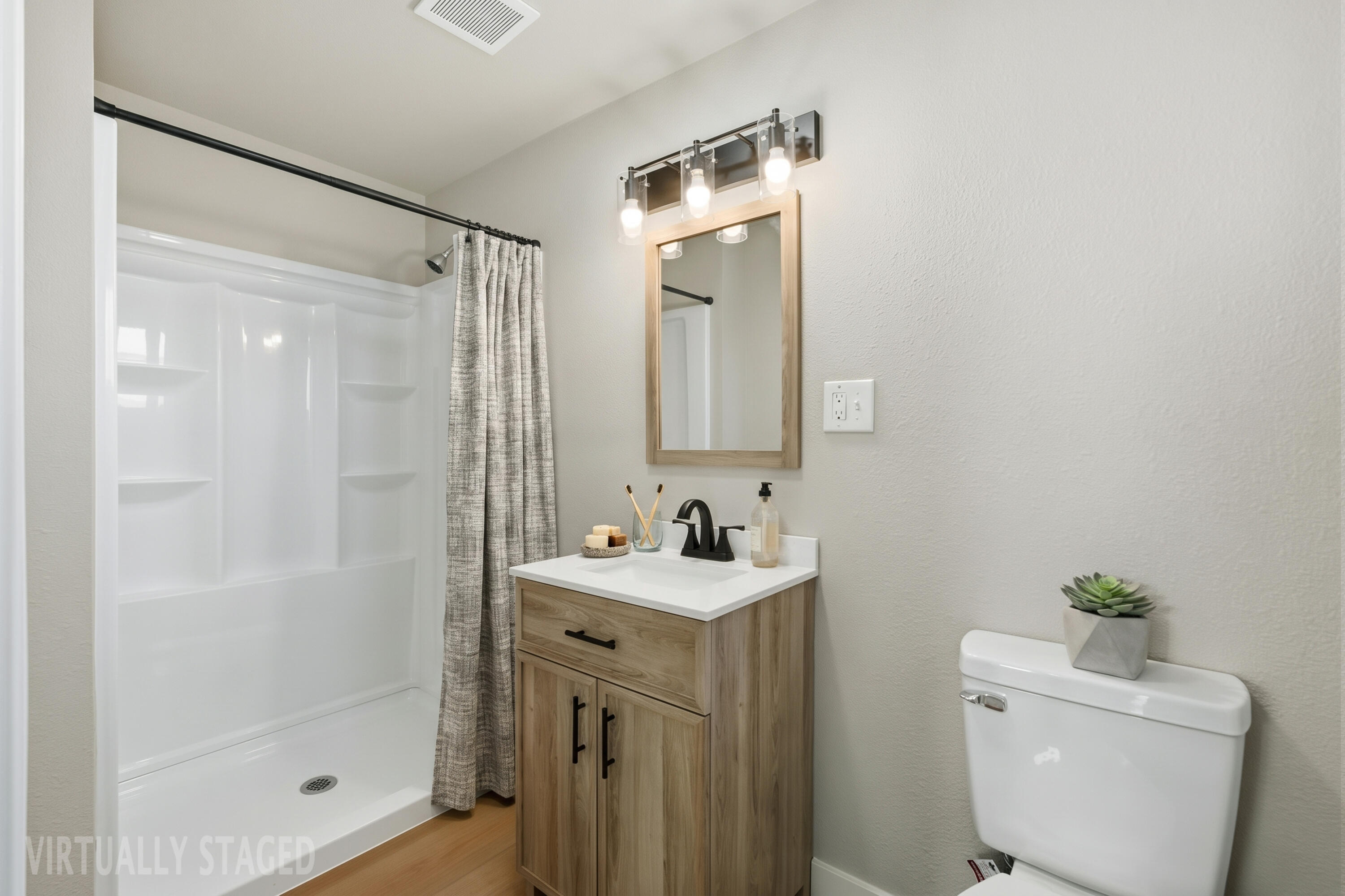 811 North Rinaldi Street Visalia, CA 93291 - Photo 29 of 35 811 N Rinaldi St. Visalia-29