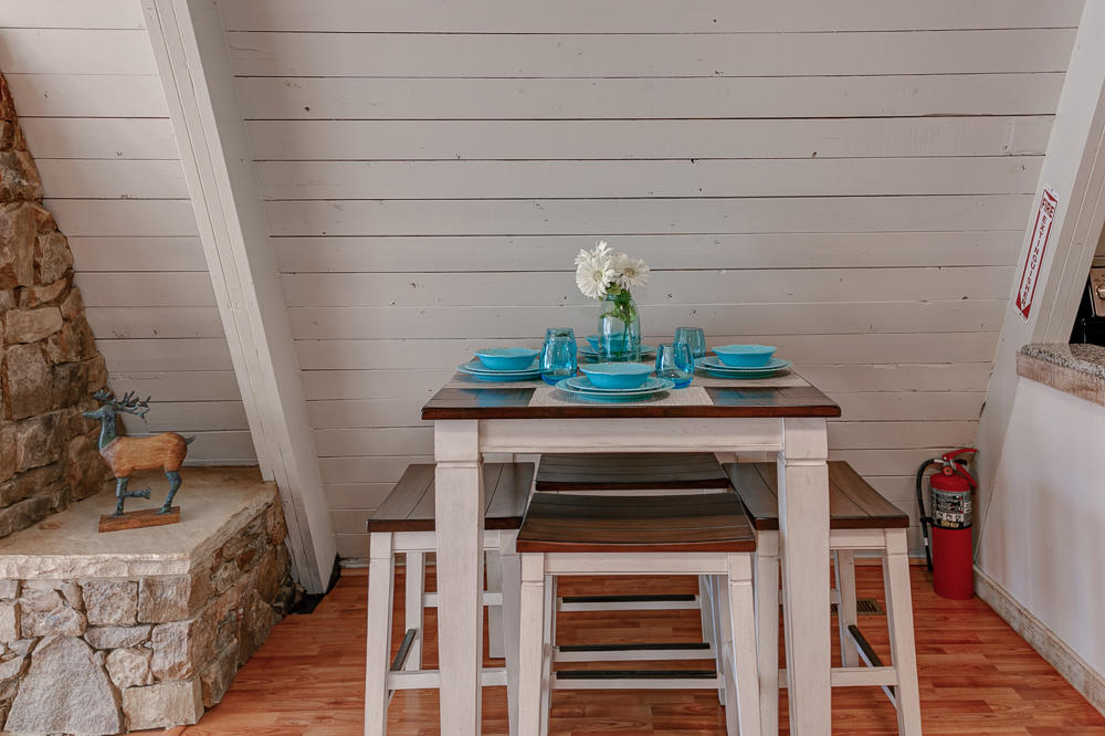 1769 Bennett Lake Road Whitwell, TN 37397 - Photo 12 of 33 Breakfast Area