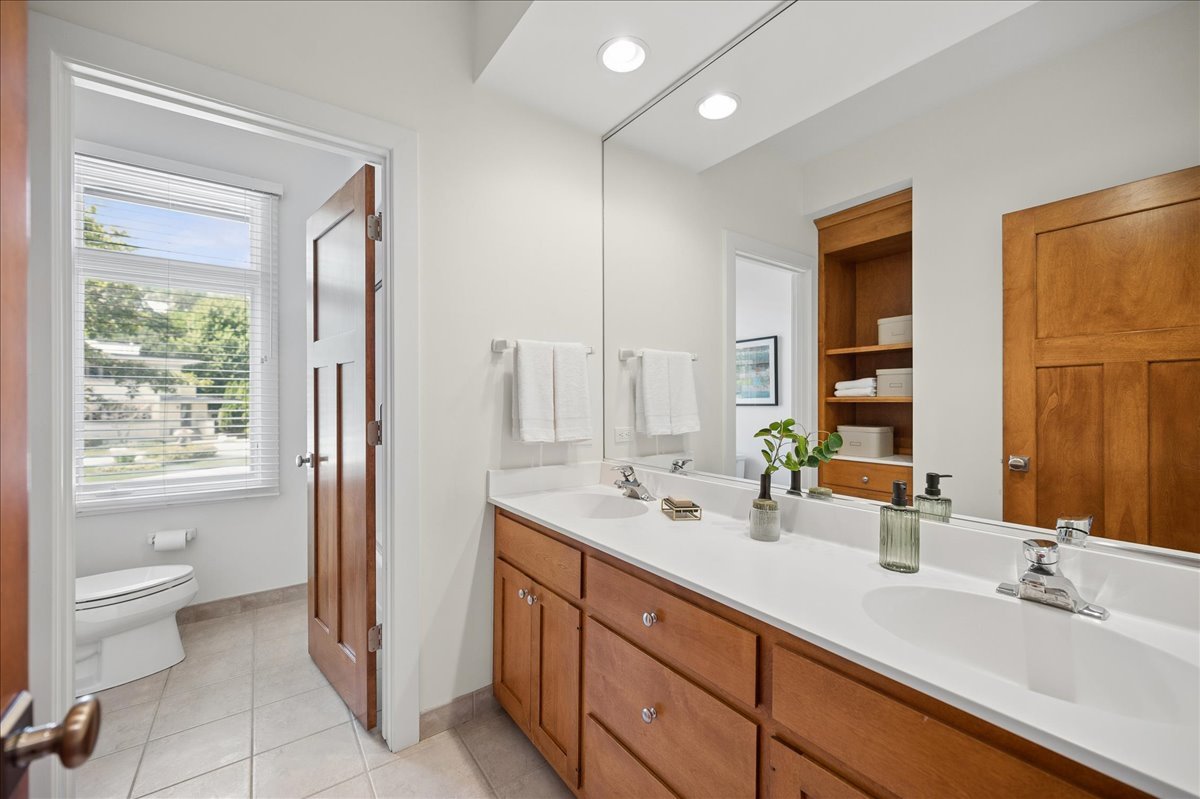 1035 Meadow Road Glencoe, IL 60022 - Photo 25 of 41