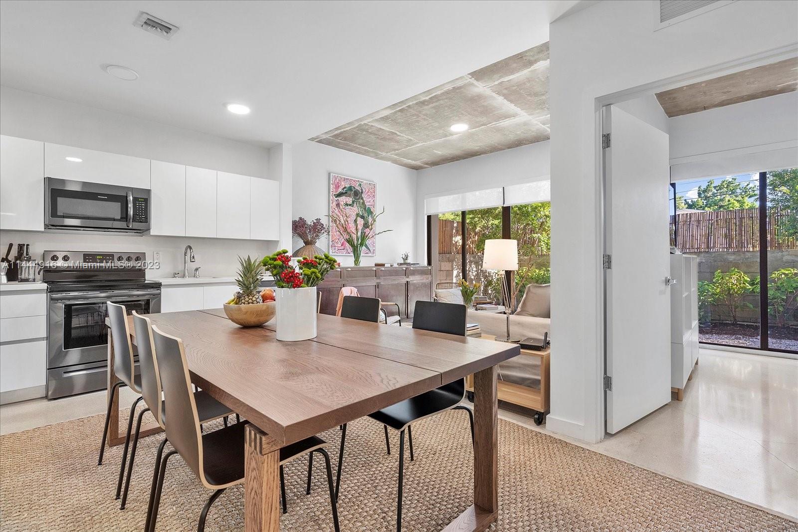 1053 Northwest 29th Street Miami, FL 33127 - Photo 34 of 38