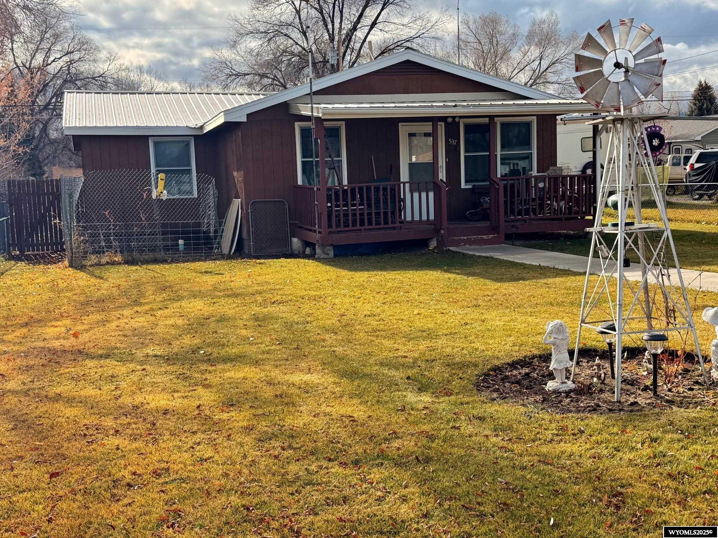 537 Market Street Lander, WY 82520 - Photo 1 of 21