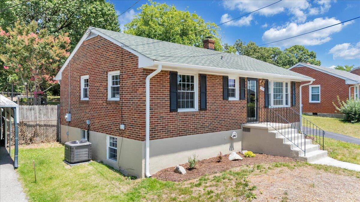 1745 Morwanda Street Northwest Salem, VA 24153 - Photo 58 of 61 58-DJI_20260701133023_0009_D