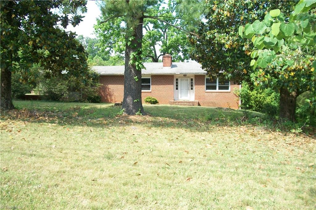 5085 Reynolda Road Winston-Salem, NC 27106 - Photo 1 of 50 Gallery Image 1