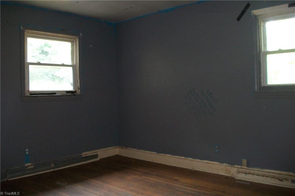 5085 Reynolda Road Winston-Salem, NC 27106 - Photo 16 of 50 Gallery Image 16