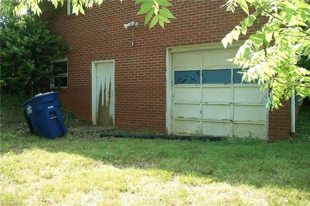 5085 Reynolda Road Winston-Salem, NC 27106 - Photo 22 of 50 Gallery Image 22