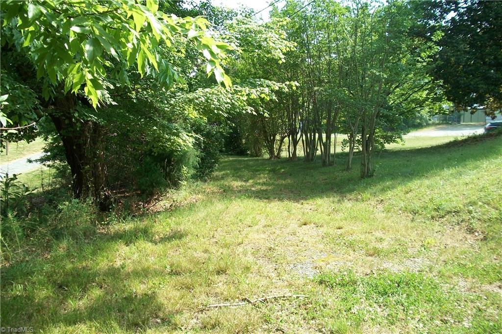 5085 Reynolda Road Winston-Salem, NC 27106 - Photo 25 of 50 Gallery Image 25