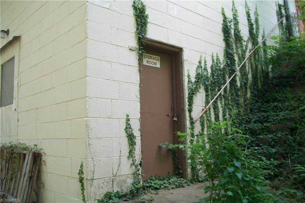 5085 Reynolda Road Winston-Salem, NC 27106 - Photo 39 of 50 Gallery Image 39