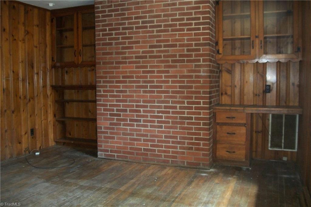 5085 Reynolda Road Winston-Salem, NC 27106 - Photo 9 of 50 Gallery Image 9