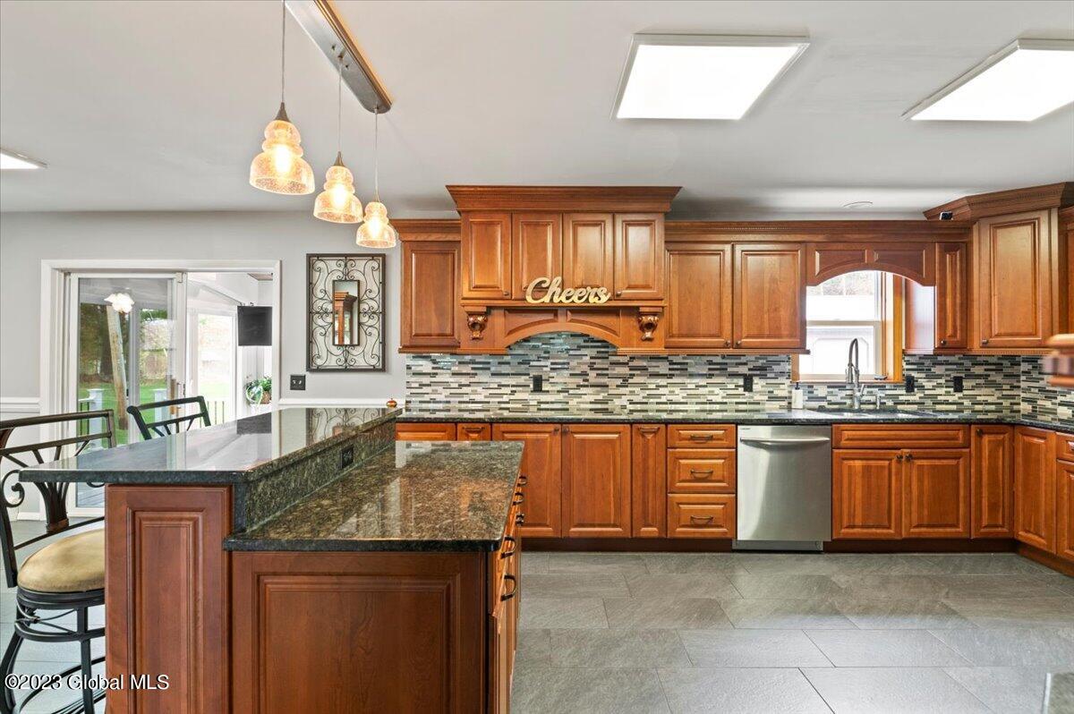 2 Manning Road Ballston, NY 12019 - Photo 16 of 55 34-FJD_2860