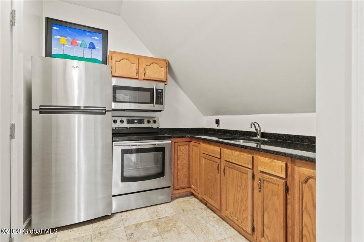 2 Manning Road Ballston, NY 12019 - Photo 40 of 55 42-FJD_2883