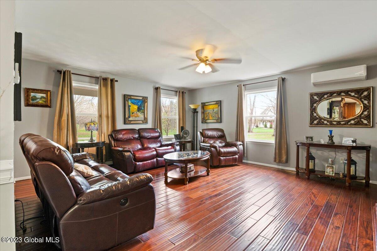 2 Manning Road Ballston, NY 12019 - Photo 10 of 55 29-FJD_2845