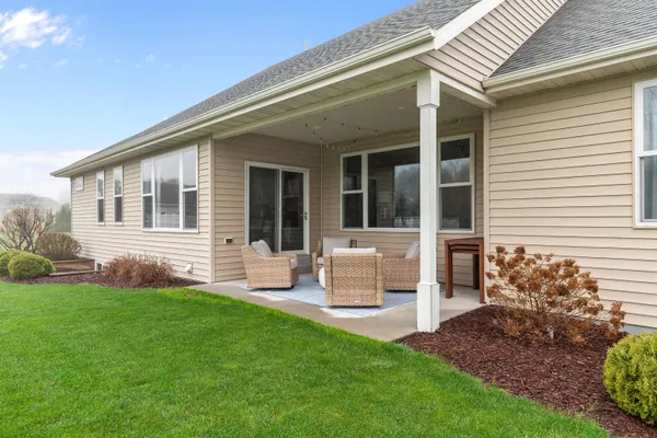 $724,900 | W6681 Charleen Lane, Greenville, WI 54942