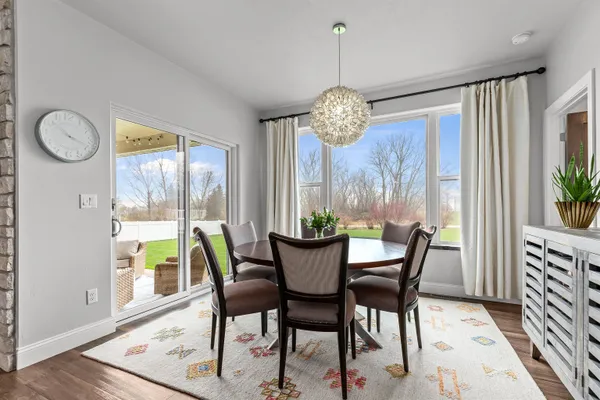 $724,900 | W6681 Charleen Lane, Greenville, WI 54942