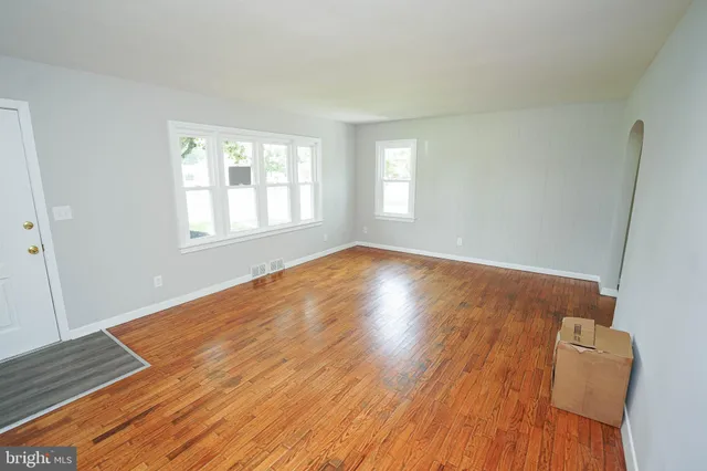 $1,895 | 737 Magnolia Drive, Seaford, DE 19973