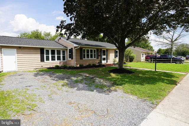 $1,895 | 737 Magnolia Drive, Seaford, DE 19973