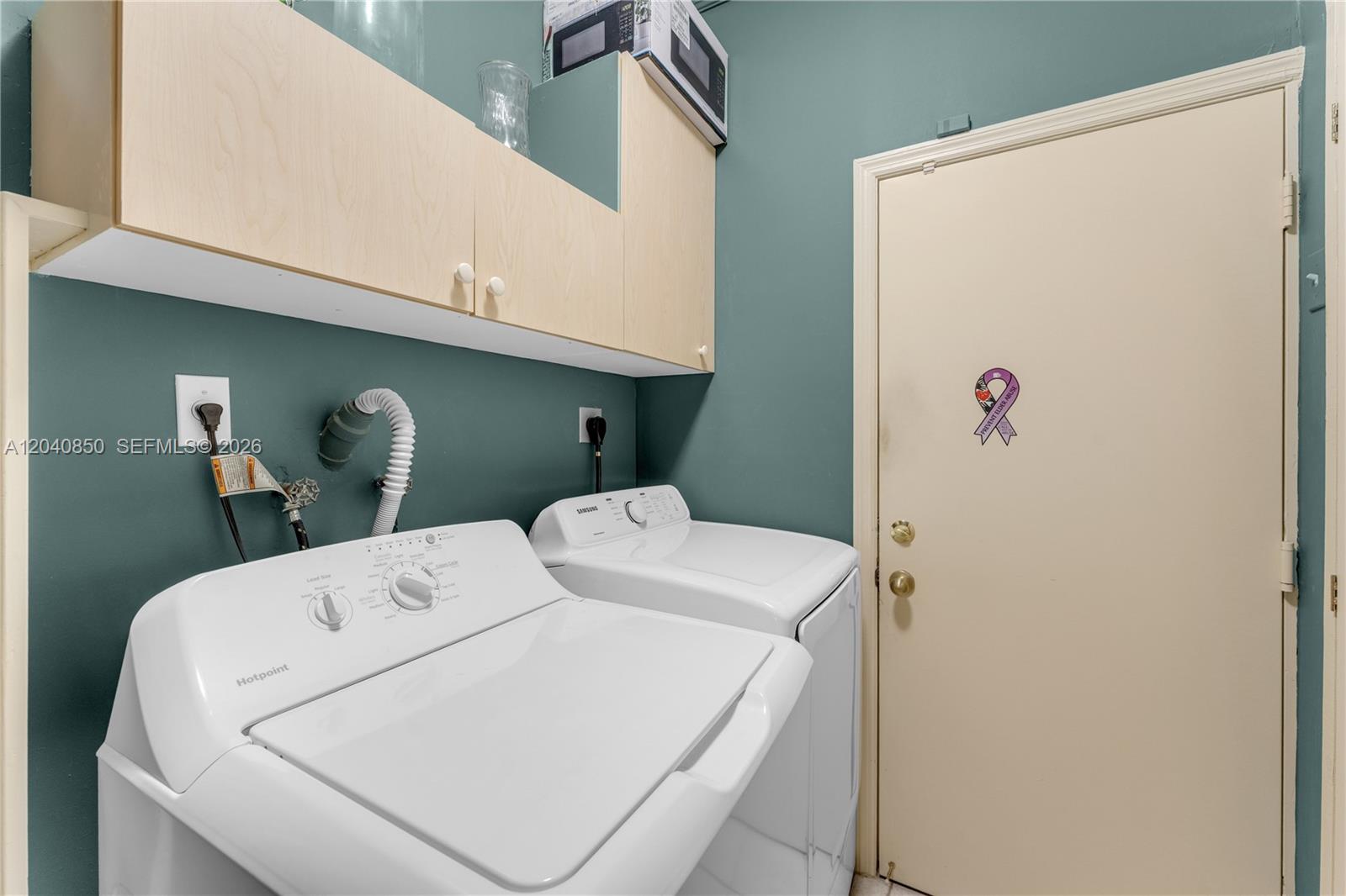 22548 Southwest 102nd Path Cutler Bay, FL 33190 - Photo 19 of 28