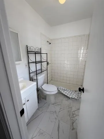 $2,000 | 3506 Gaspar Drive, Dallas, TX 75220