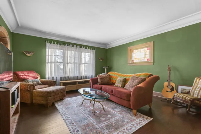 $225,000 | 2322 East State Street, Rockford, IL 61104