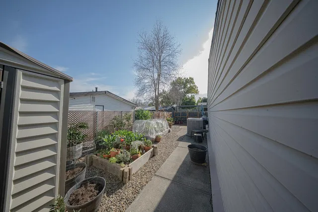 $179,000 | 6612 Shamus Court, Citrus Heights, CA 95621