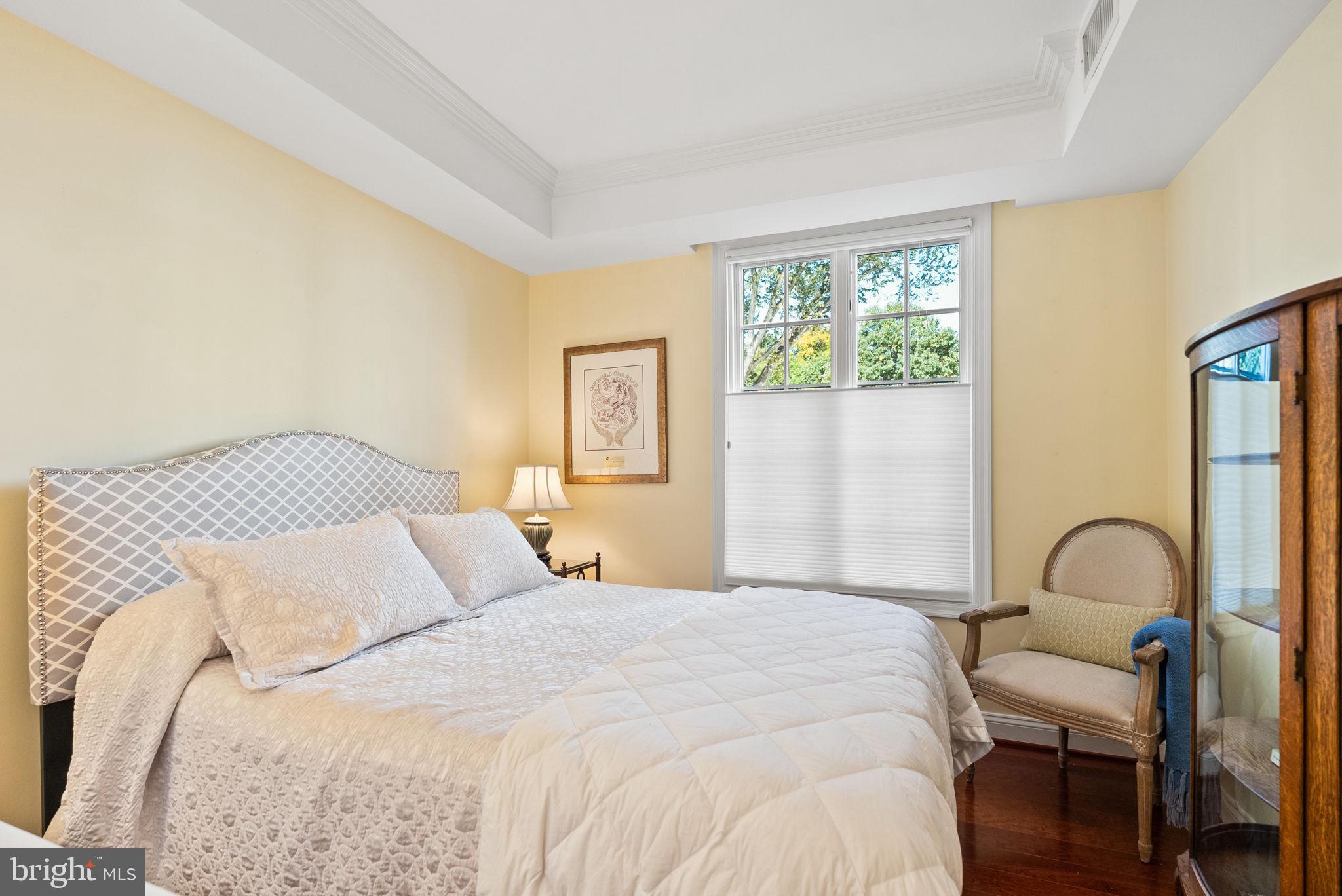 2501 Wisconsin Avenue Northwest, Unit 302 Washington, DC 20007 - Photo 23 of 33