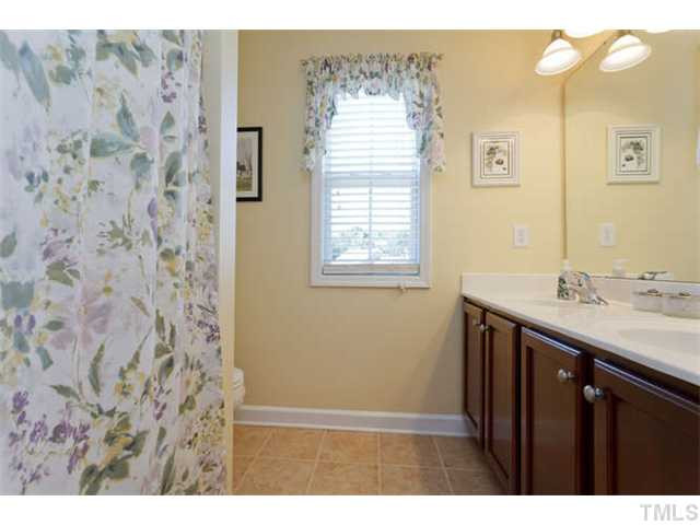 4010 Red Grape Drive Raleigh, NC 27607 - Photo 19 of 25 Bathroom