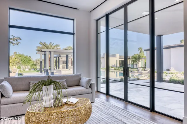 $21,800,000 | 5641 North Casa Blanca Drive, Paradise Valley, AZ 85253