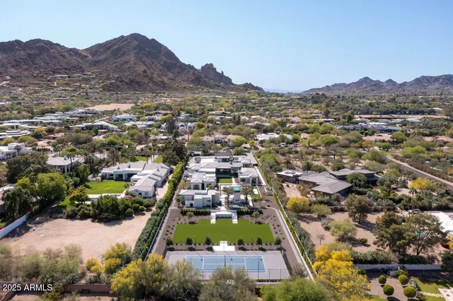 $21,800,000 | 5641 North Casa Blanca Drive, Paradise Valley, AZ 85253