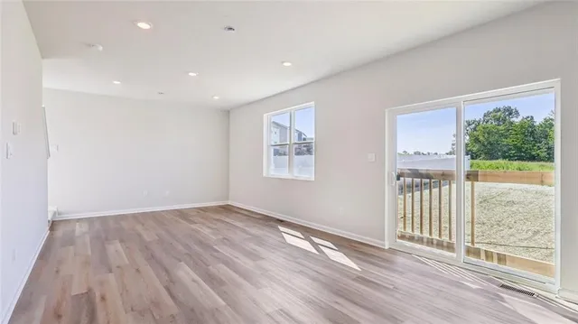 $399,990 | 350 Leslie Farms Drive, Evans City, PA 16033