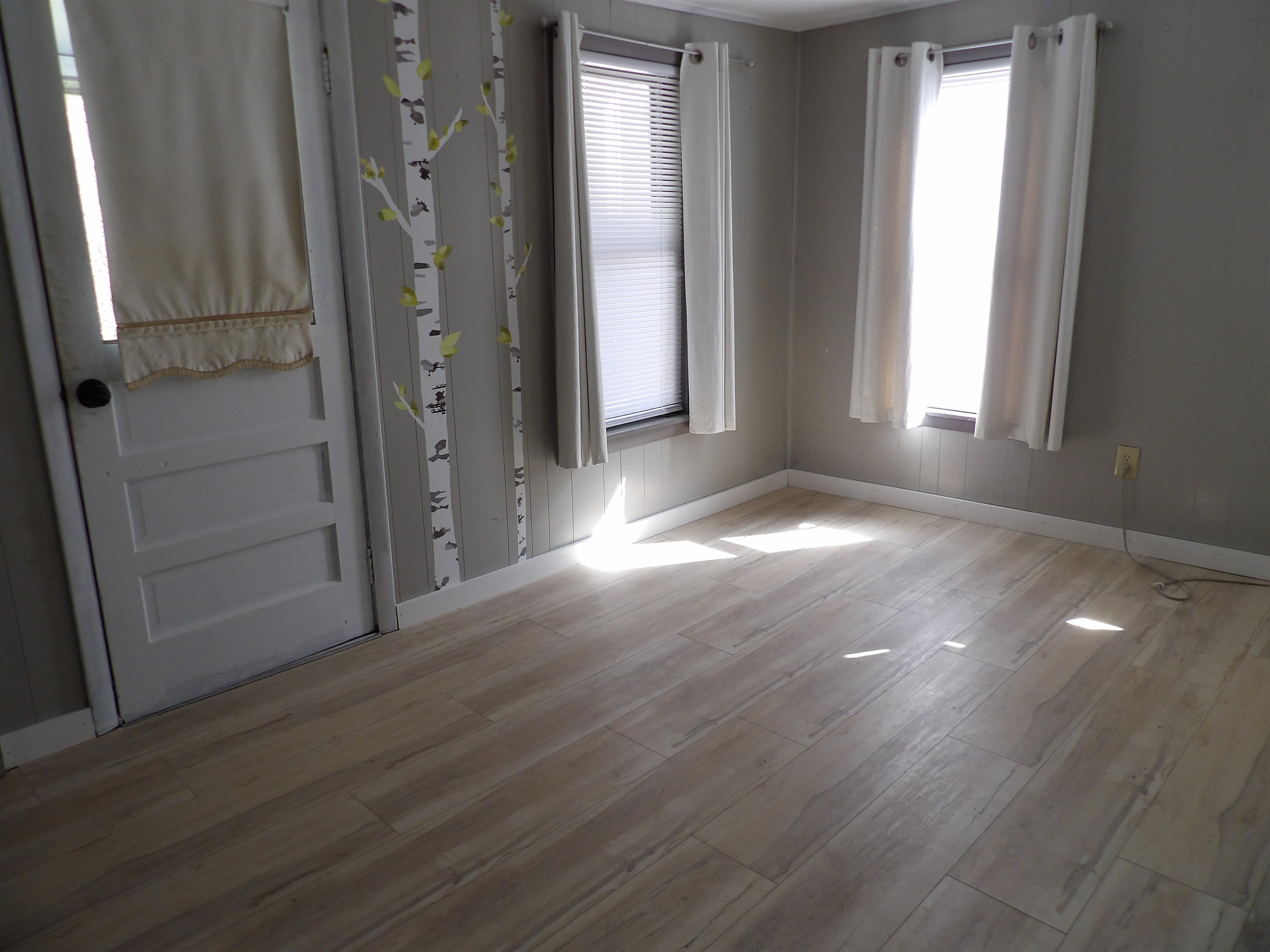 583 North Main Street Wallingford, VT 05773 - Photo 6 of 26