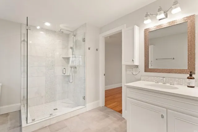 $16,900 | 150 Country Club Road, Newton, MA 02459