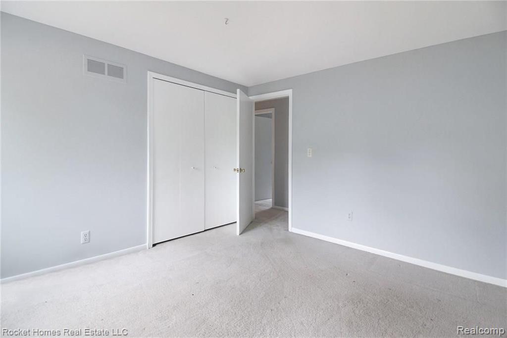 3645 Old Tree Court Rochester Hills, MI 48309 - Photo 31 of 48