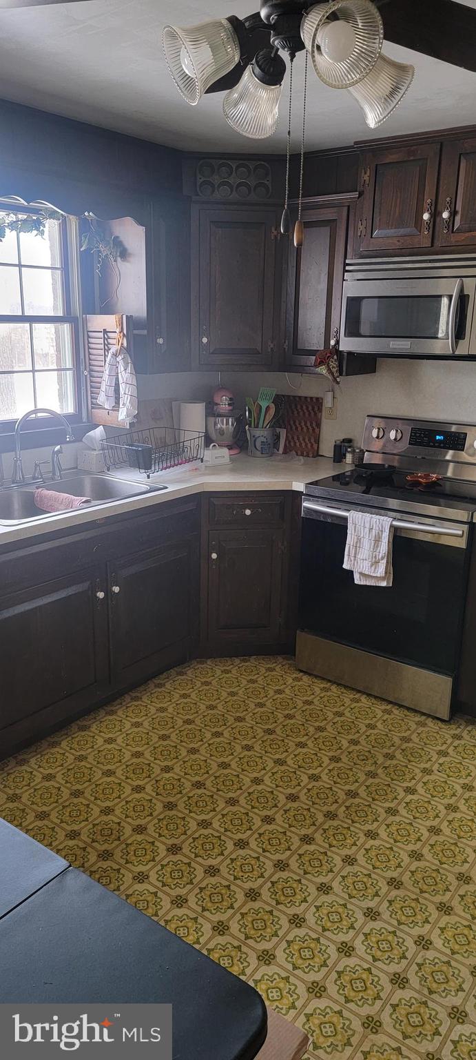 6202 Pahagaco Road Spring Grove, PA 17362 - Photo 2 of 9