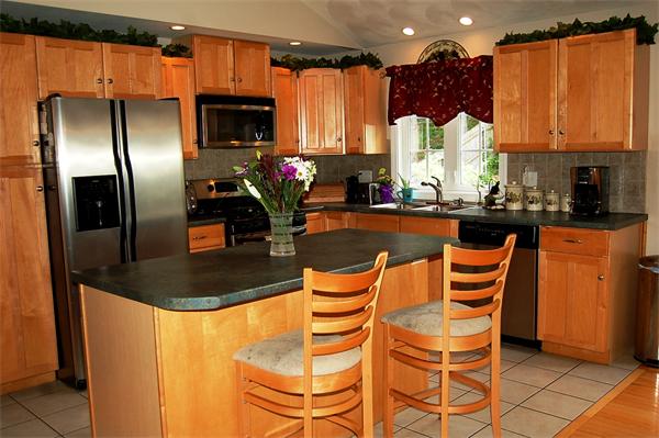 100 Hines Road Cumberland, RI 02864 - Photo 7 of 20