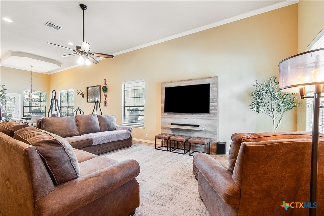 209 Geode Lane Jarrell, TX 76537 - Photo 5 of 24