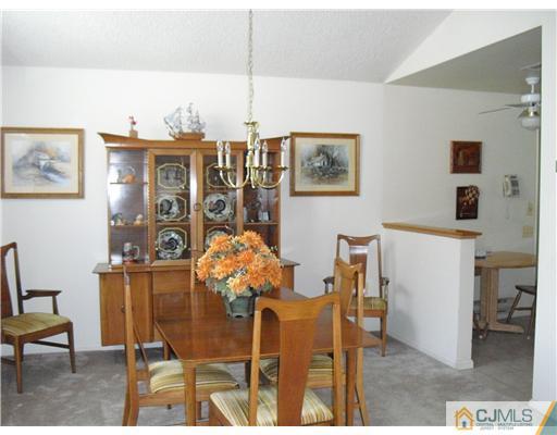 792 B Pompton Road Monroe Township, NJ 08831 - Photo 10 of 12 Gallery Image 10