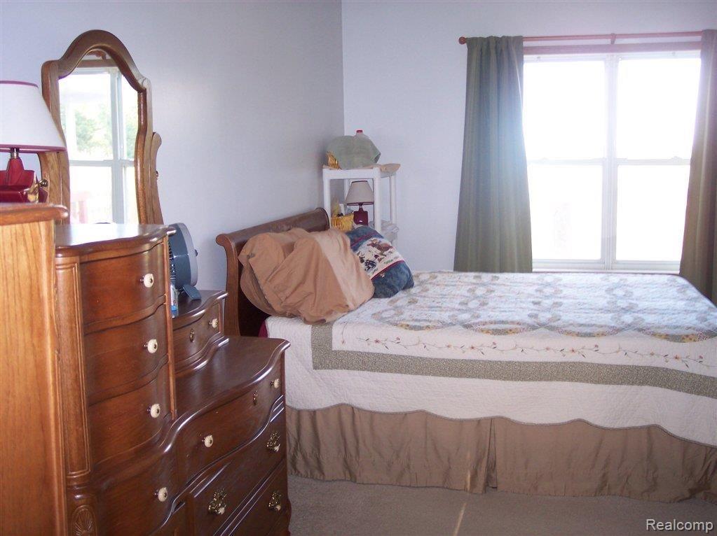332 North Hayes Road Lapeer, MI 48446 - Photo 10 of 17 100_1949.JPG