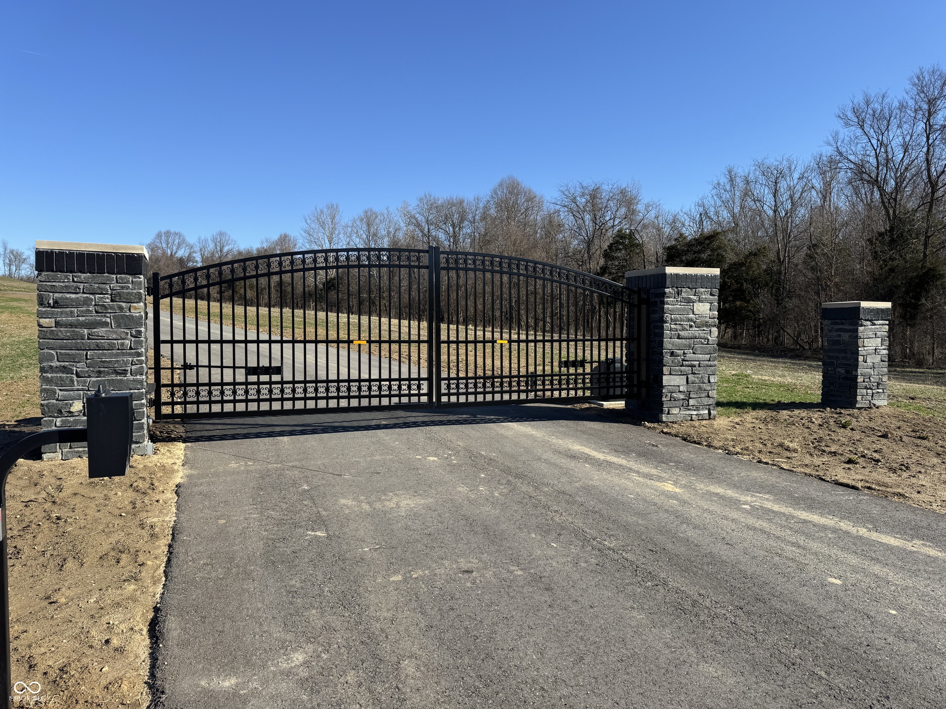 5830 West State Rd 144 Greenwood, IN 46143 - Photo 5 of 5