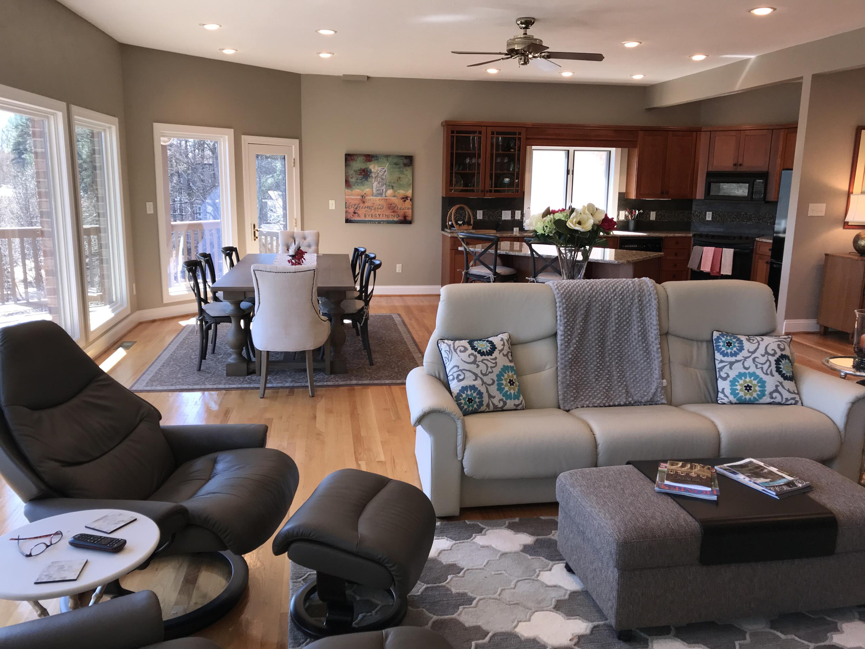 6298 Horseshoe Bend Road Goodview, VA 24095 - Photo 4 of 50 Great Room