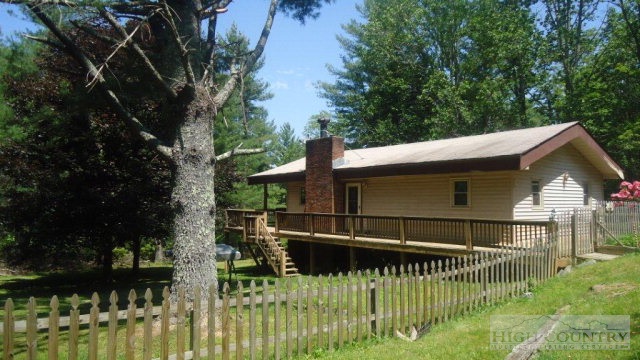 547 Rustic Road West Jefferson, NC 28694 - Photo 1 of 16 Gallery Image 1